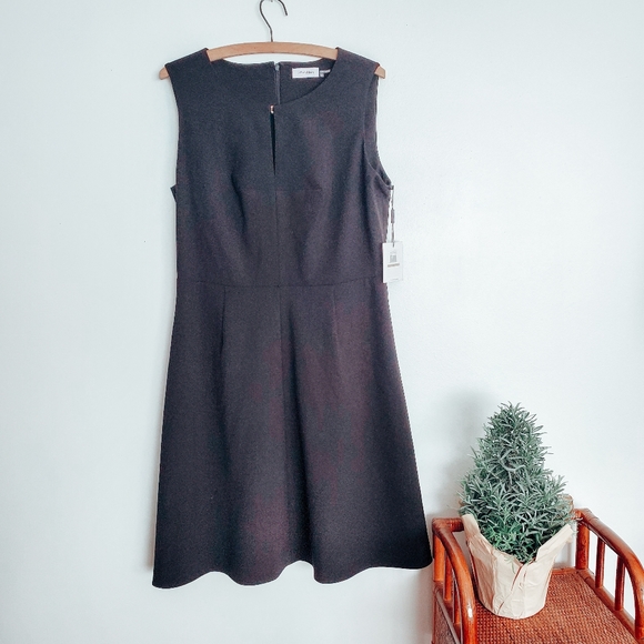 Calvin Klein Dresses & Skirts - Calvin klein sleeveless black dress